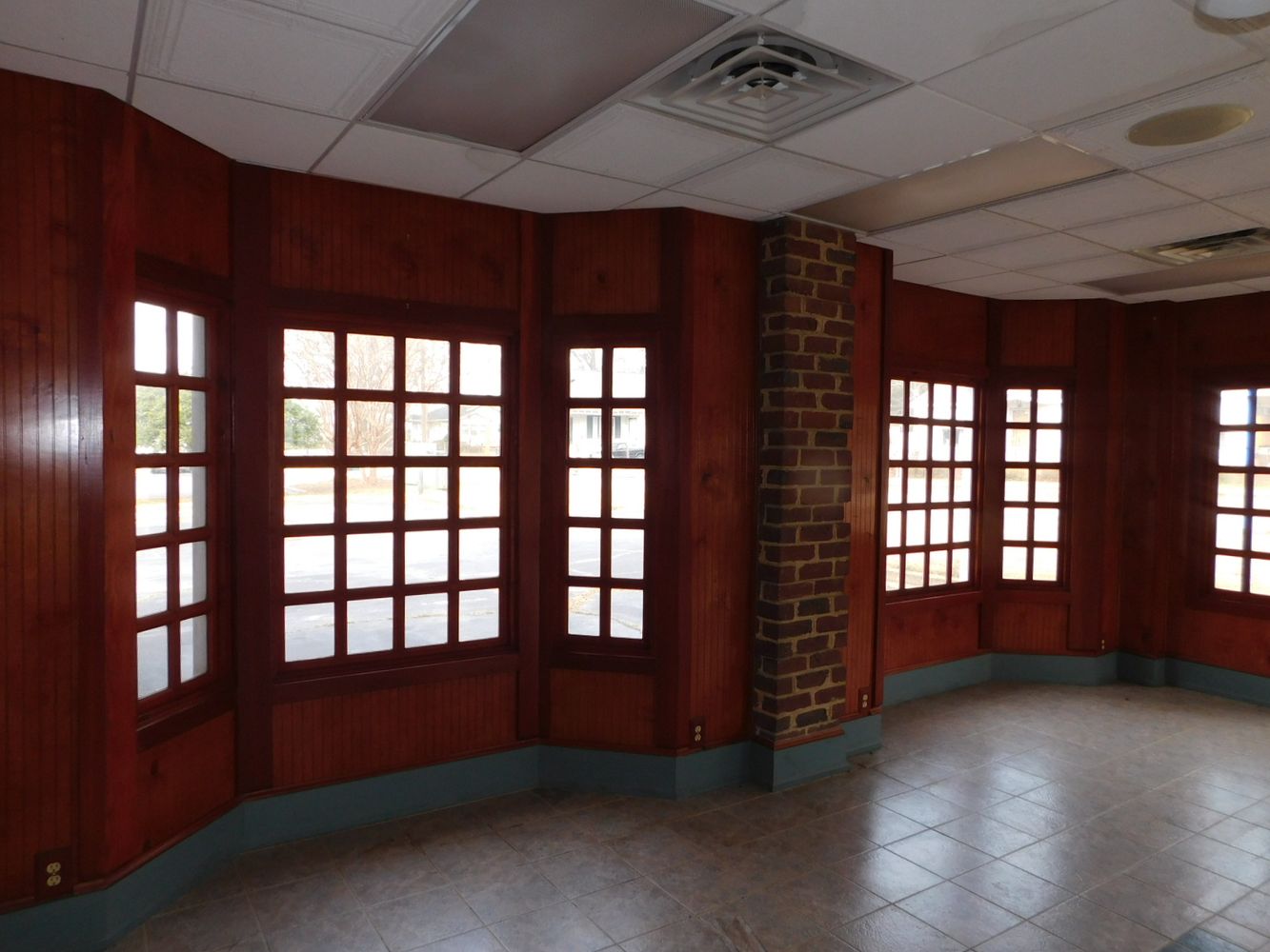 1220 Bypass 72 NE, Greenwood, SC 29649
